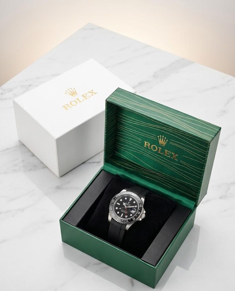 Rolex GMT-Master II Black Dial (Master Copy) – Rubber Strap & Full Box Set